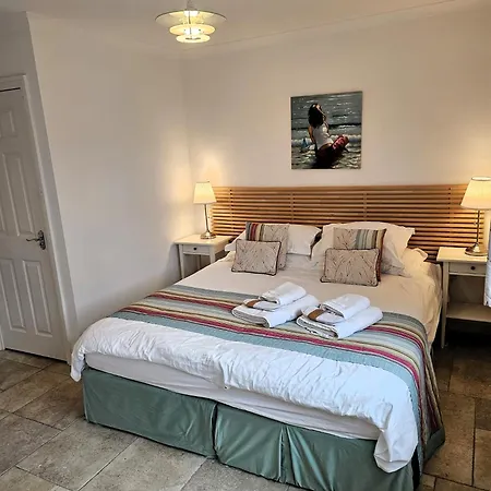 Lane Cottage, Nyaraló *