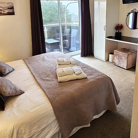 Lane Cottage, * 惠特比